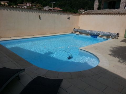 Forme de piscine traditionnelle