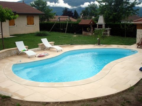 pose de piscines coque a aubenas en ardeche