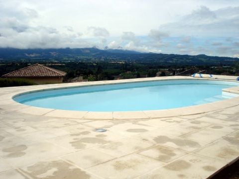 pose de piscines coque aubenas ardeche